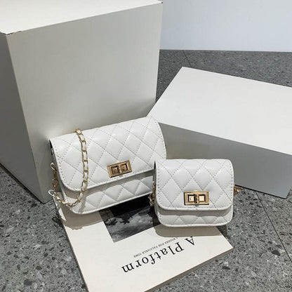 Buycenter Women's Casual Diamond Chain Messenger Bag - Stylish Evening Accessory - Buy Center