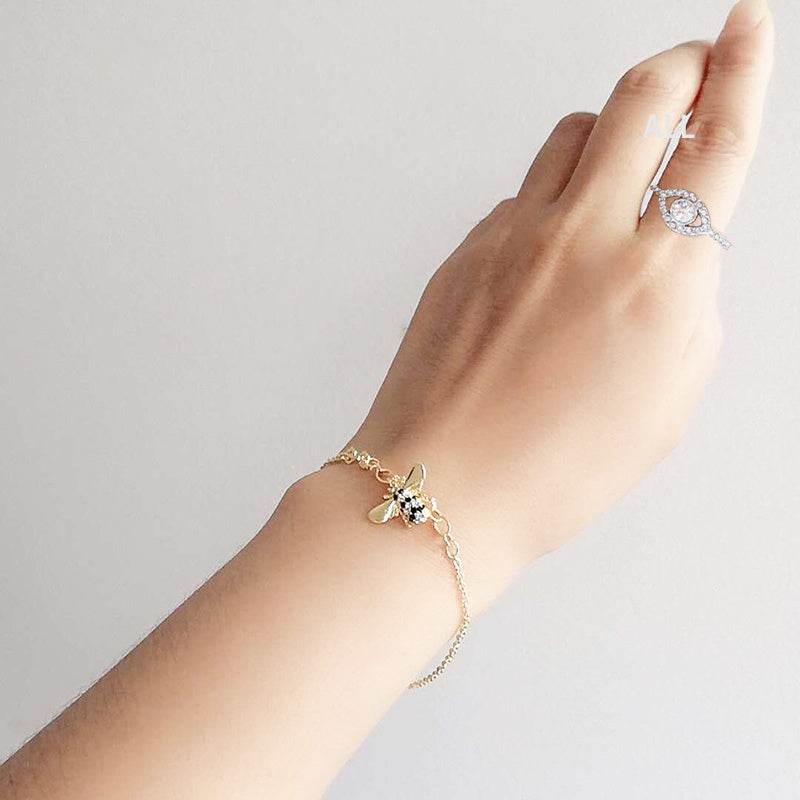 Women's Silver Crystal Eye Ring - Unique Cartoon Design for Bold Fashion - Buy Center