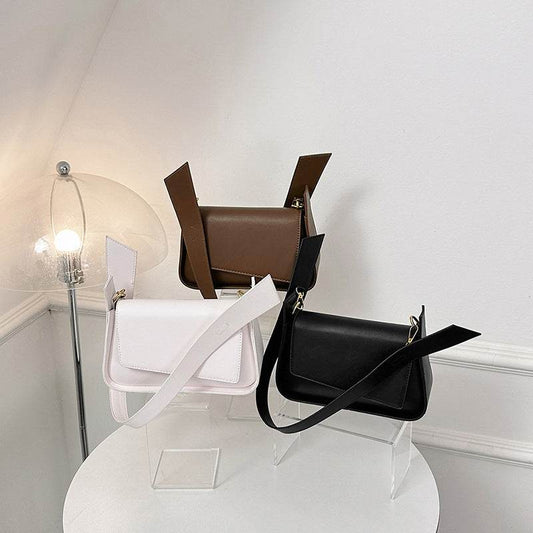 Trendy Small Square Messenger Bag - Stylish PU Crossbody for Fashion Lovers - Buy Center