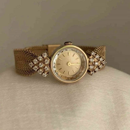 Buycenter Retro Gold Women's Watch - Stylish Small Round Bracelet Design - Buy Center