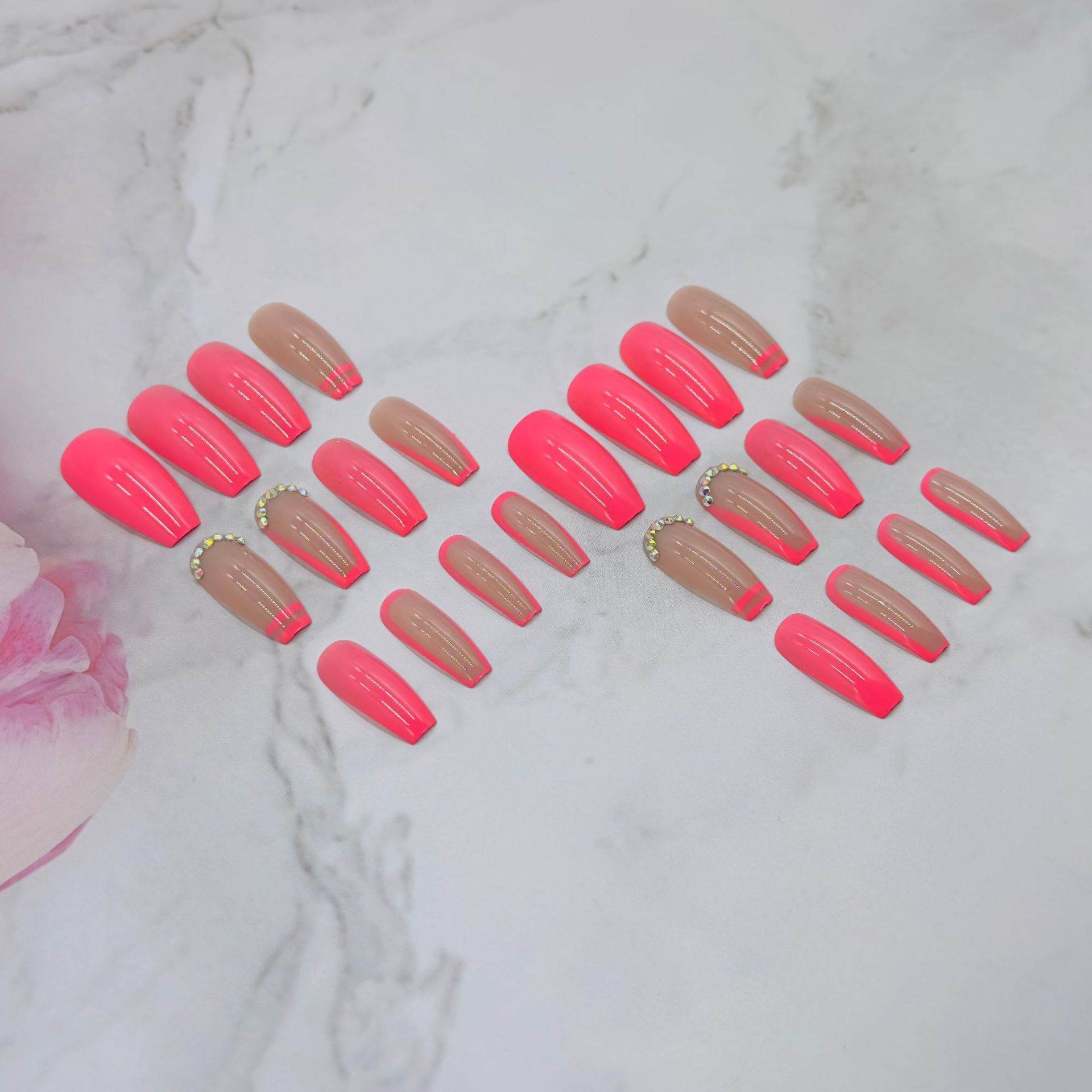 Colorful Armor Crystals for Nails - Trendy European Glamour 2025 - Buy Center