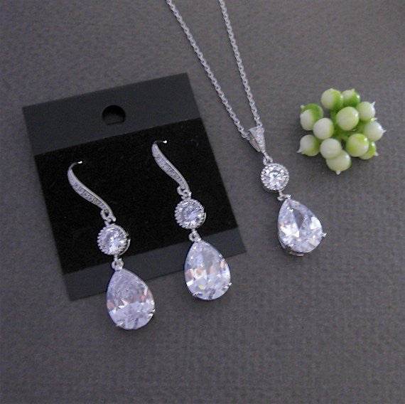 Buycenter Minimalistic Water Drops Jewelry Set - Necklace & Earrings - Buy Center