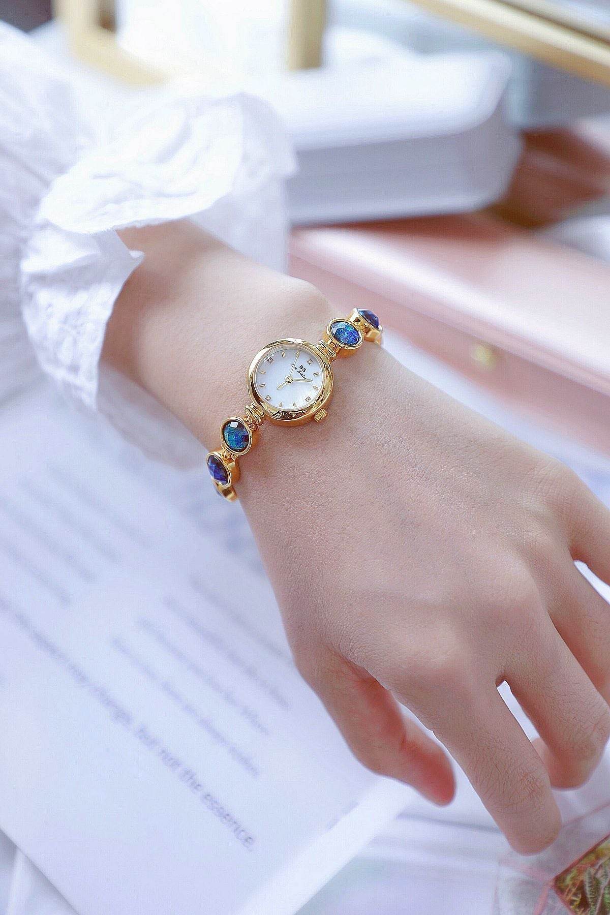 Buycenter Glow Rough Stone Women's Watch - Colorful Design, 38mm Dial - Buy Center