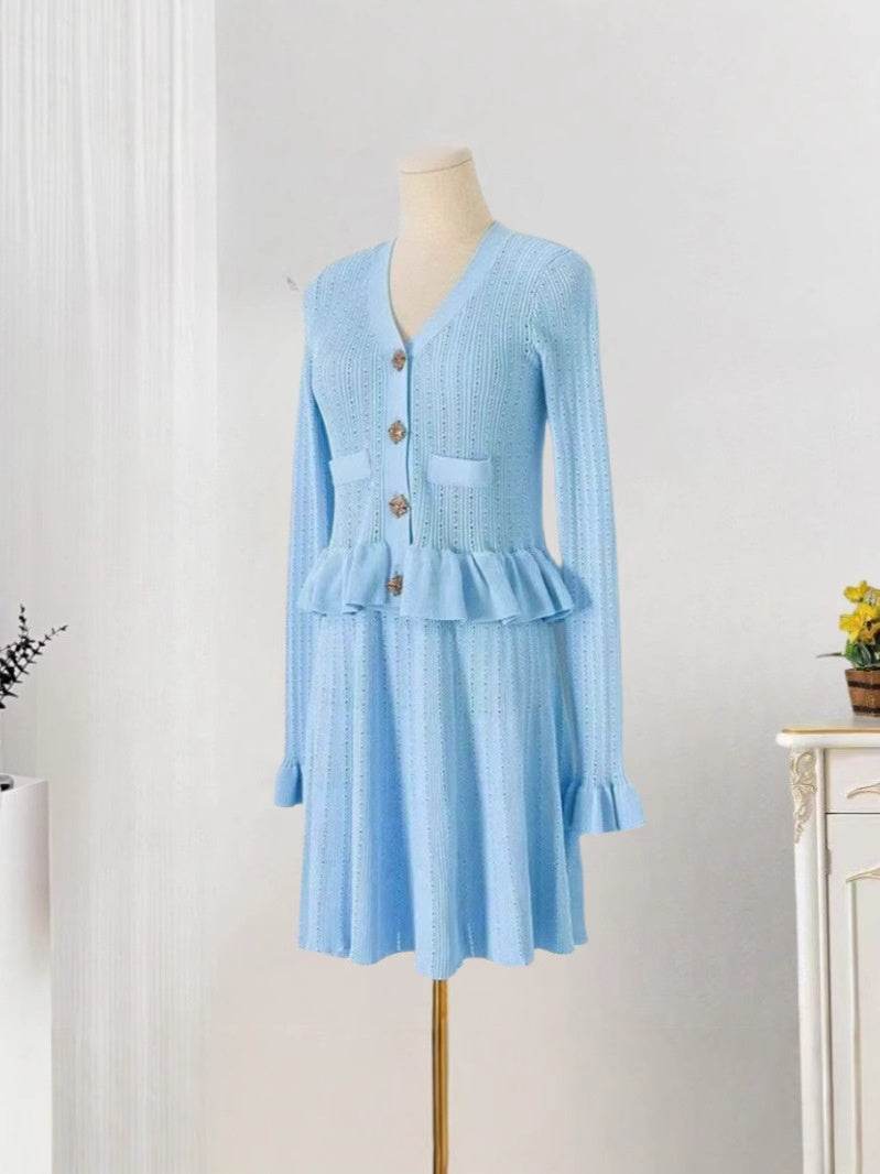 Niche V-Neck Knitted Midi Dress - High Waist A-Line for Elegant Style - Buy Center