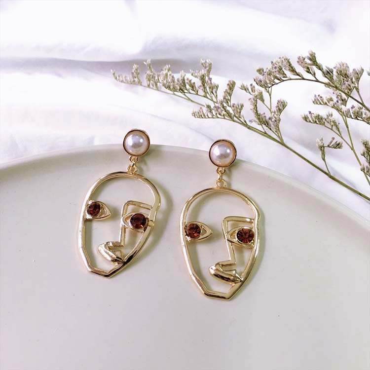 Elegant Korean Personality Pearl Design Earrings - Geometric Alloy Style - Buy Center