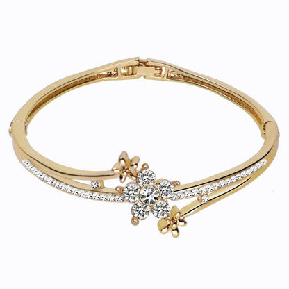 Buy Center Luxury Diamond Quartz Watch & Bracelet Set - Elegant Fashion Jewelry - Buy Center