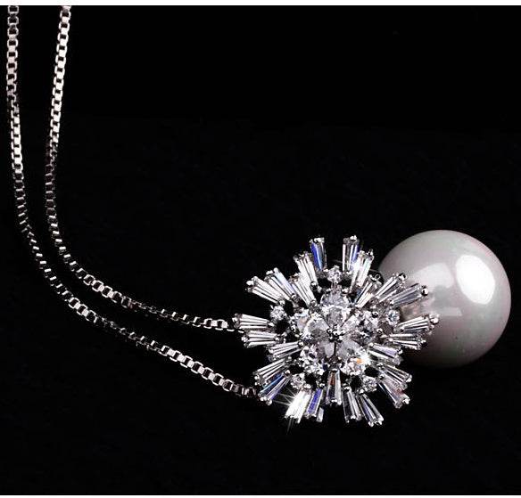 Elegant 18K Gold Plated Pearl Zircon Necklace - Sophisticated Jewelry Piece - Buy Center