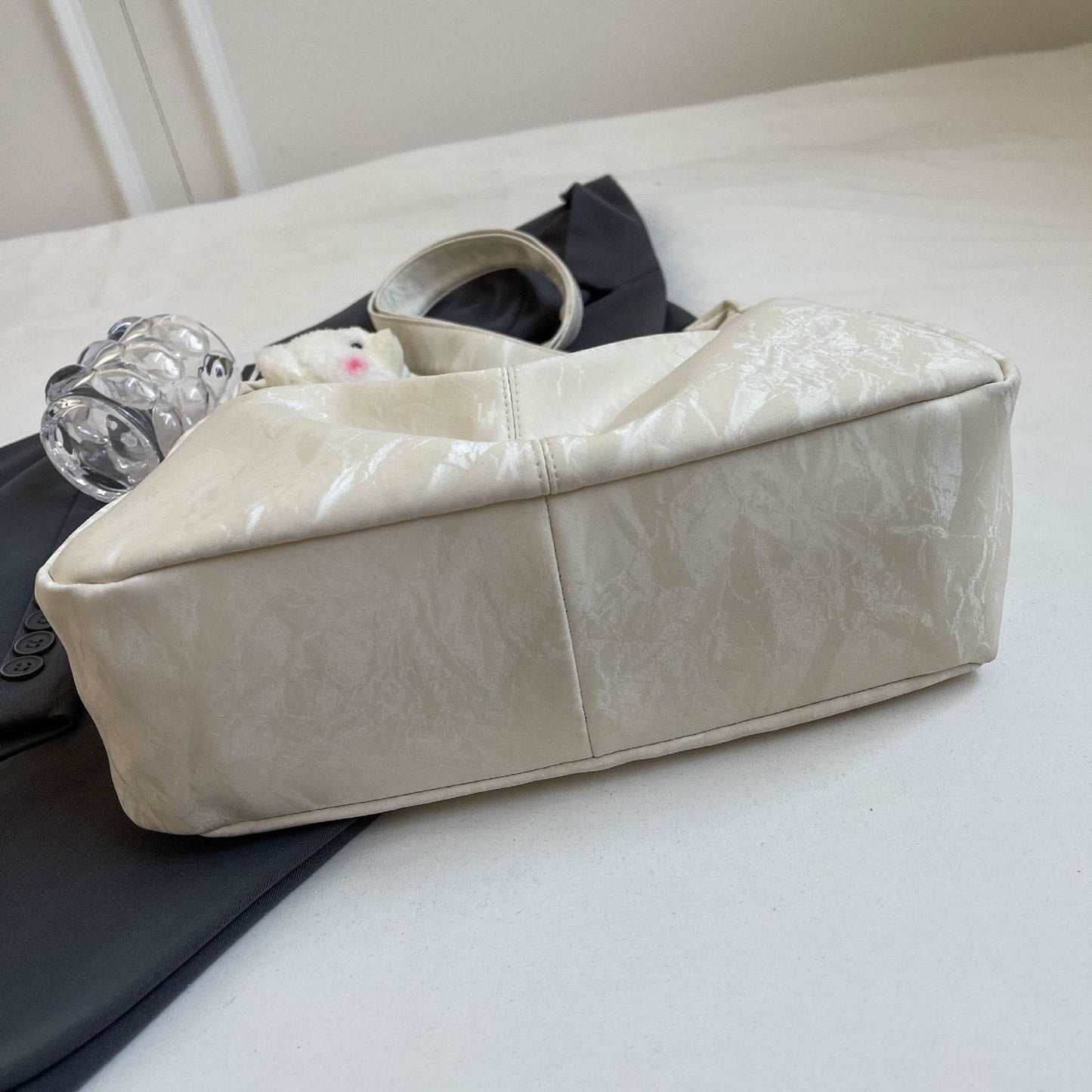 Buycenter Large Capacity Women's Shoulder Bag - Stylish & Versatile Design - Buy Center