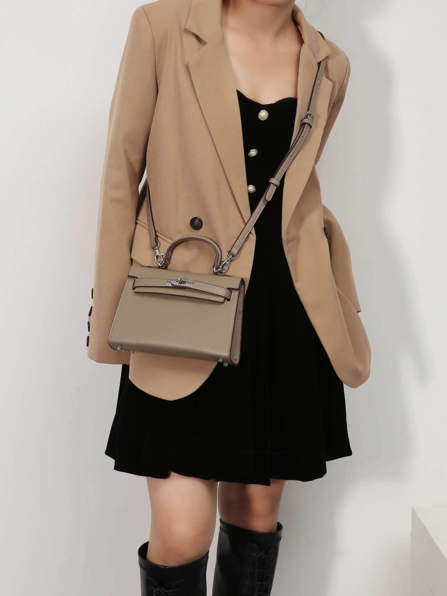 Buycenter Fashion Tote - Stylish Spring Design with Crocodile Pattern - Buy Center