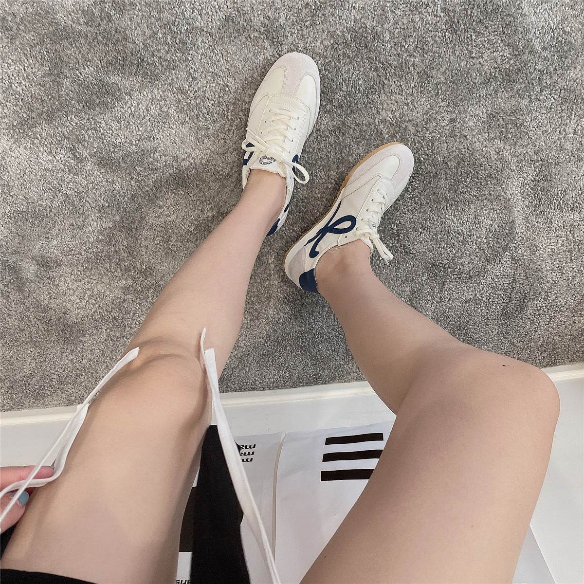 Women's Classic Sneaker Flat Shoes - Stylish & Comfortable for All-Day Wear - Buy Center