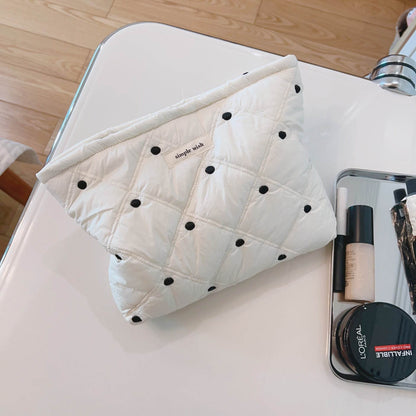 Women's Quilted Handbag - Soft Cotton Cosmetic Bag for Daily Use - Buy Center