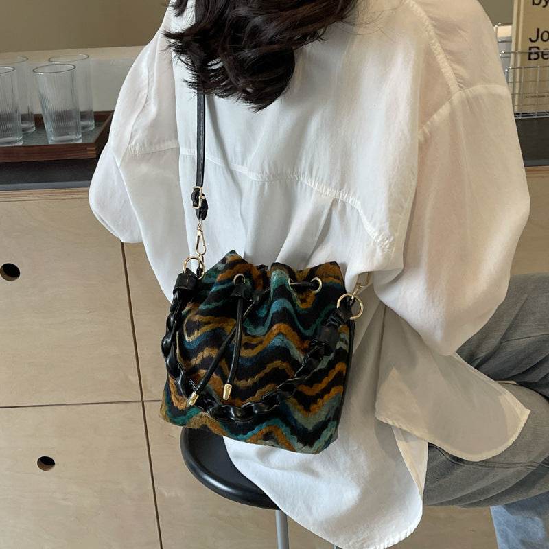 Buycenter High-Grade Shoulder Bag - Stylish, All-Matching Bucket Design - Buy Center