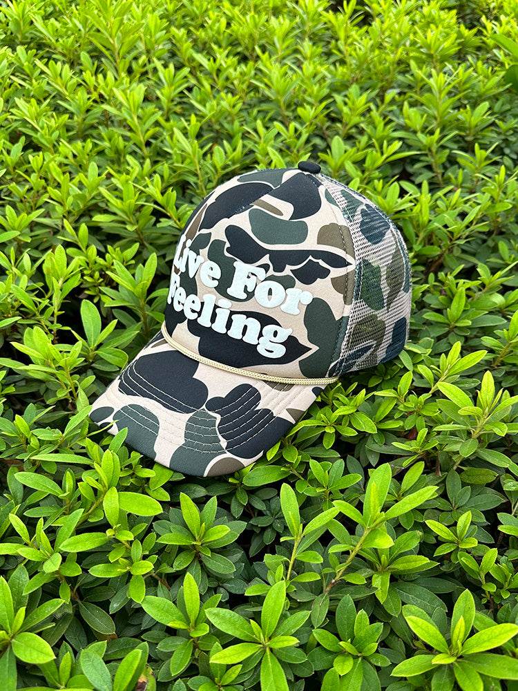 Live For Feeling Camouflage Curved Brim Hat - Adjustable Hip Hop Cap - Buy Center