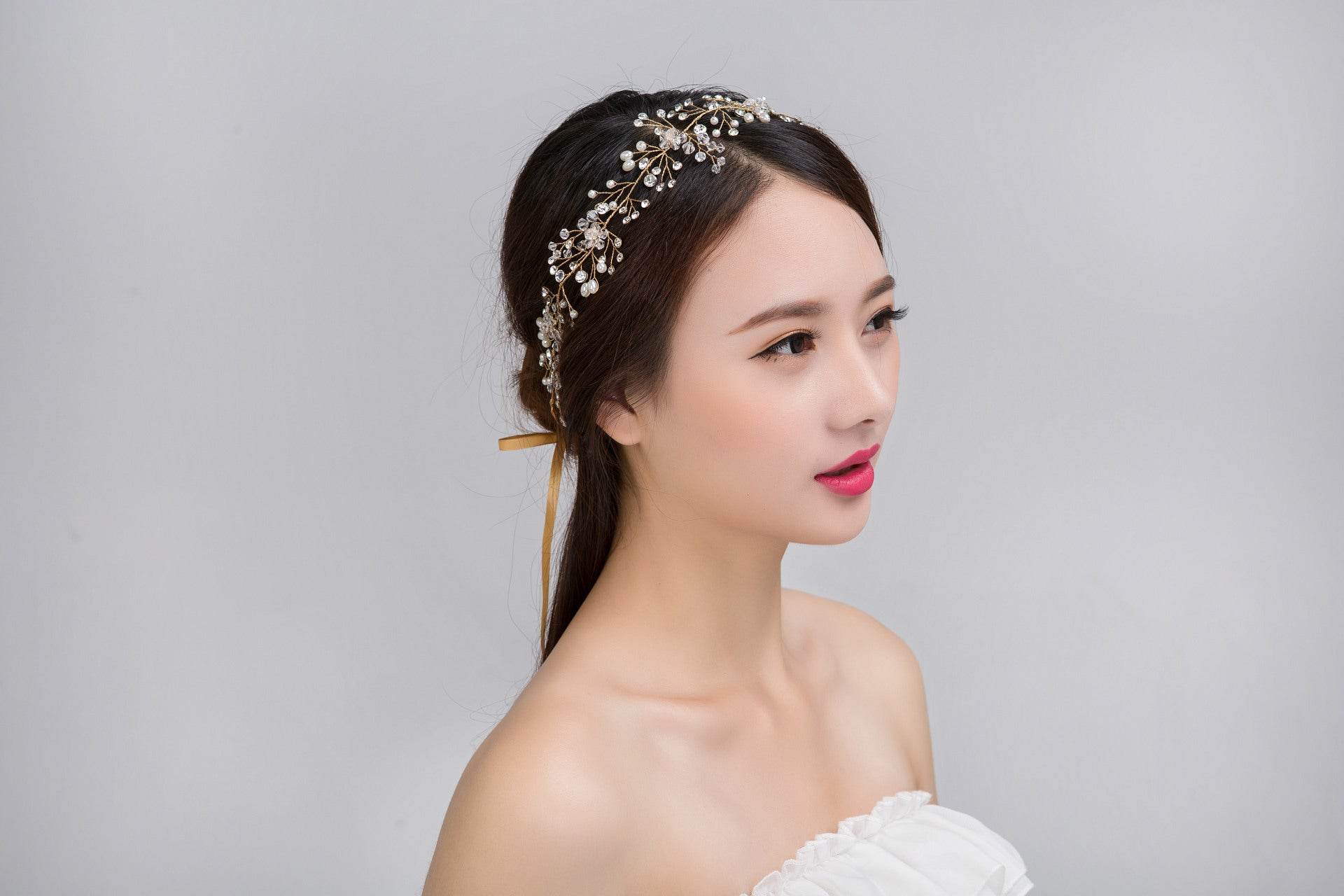 Elegant Handmade Gold & Silver Bridal Hair Accessories - Trendy Flower Design - Buy Center