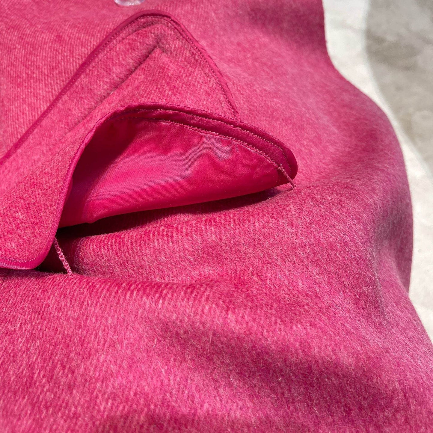 Buycenter Gradient Wool Overcoat for Women - Slim Fit & Comfortable - Buy Center