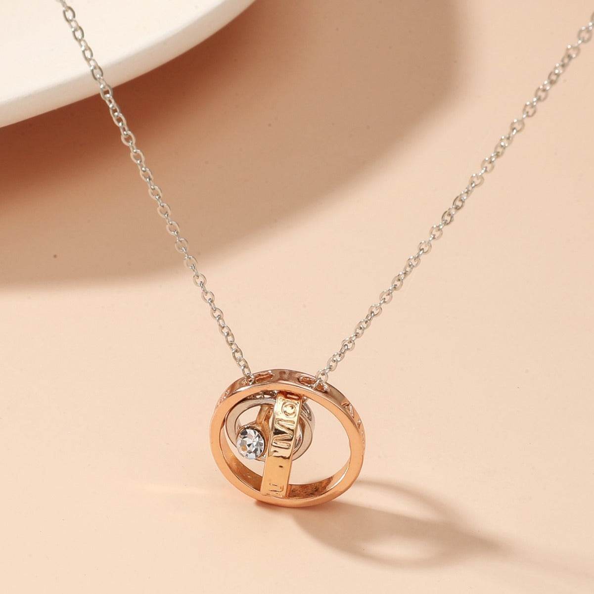 Elegant Rhinestone Heart Necklace - Timeless Pendant Jewelry for 2025 - Buy Center