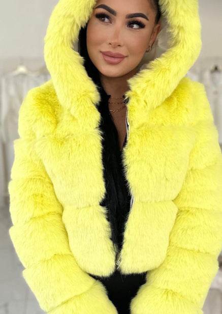 Trendy Short Hood Fox Fur Women's Coat - Stylish Faux Fur & Leather - Buy Center