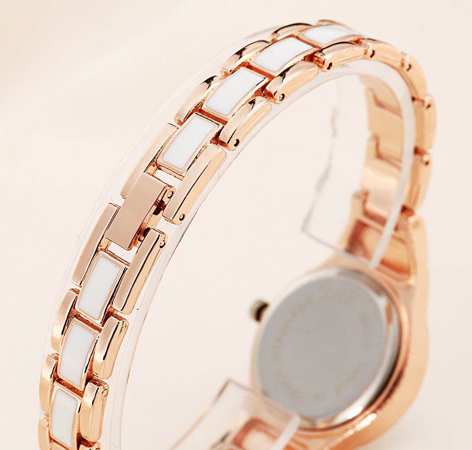 Elegant Round Dial Watch Bracelet - Luxury Timepiece for Fashion-Forward Ladies - Buy Center