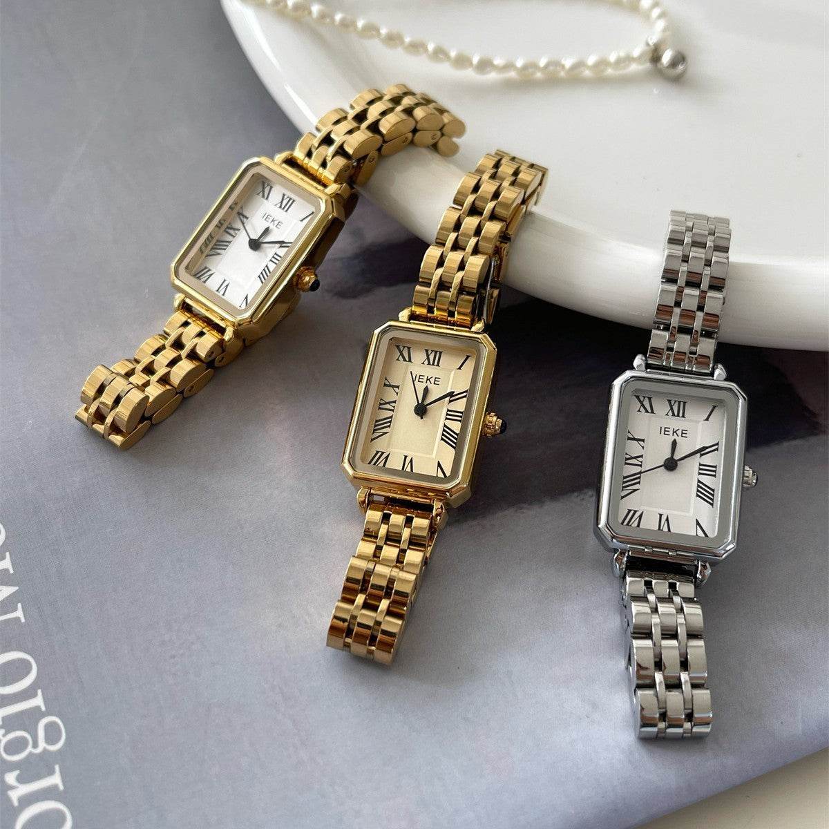 Elegant Women's Quartz Watch - Small Dial, Stylish Steel Belt Design - Buy Center