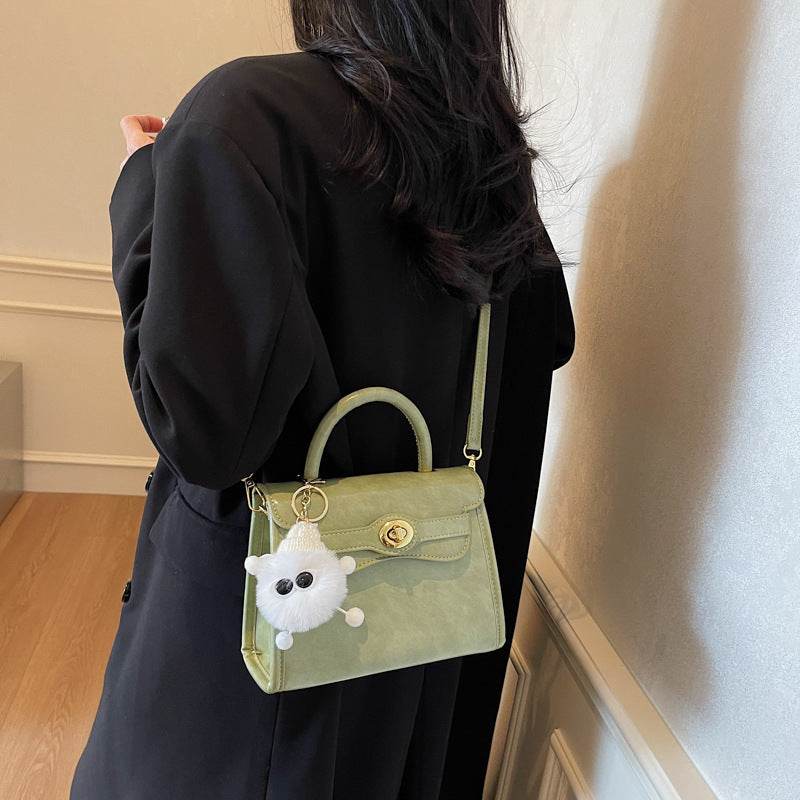 Women's Stylish Shoulder Messenger Bag - Trendy Designs for Modern Women - Buy Center