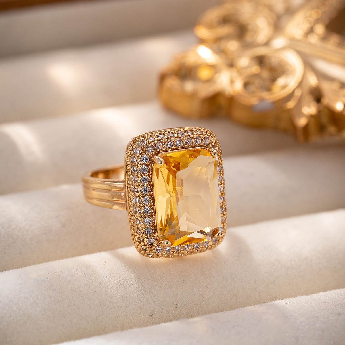 Buycenter Square Zircon Yellow Diamond Ring - Elegant Women's Jewelry - Buy Center