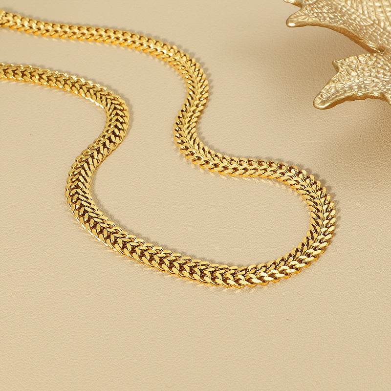 Non-Fading Thick Hemp Flowers Necklace - Stylish Woven Titanium Steel - Buy Center