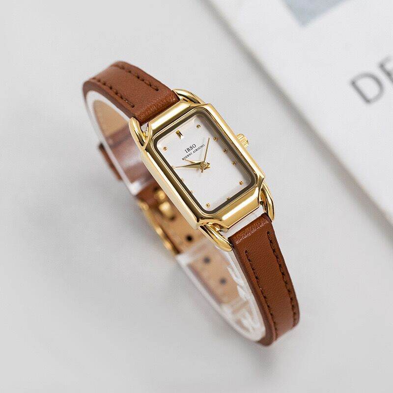 Women's Retro Square Belt Watch - Stylish Leather Strap for Modern Elegance - Buy Center