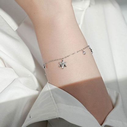 Sterling Silver Moissanite Flower Bracelet - Elegant Gift for Women - Buy Center
