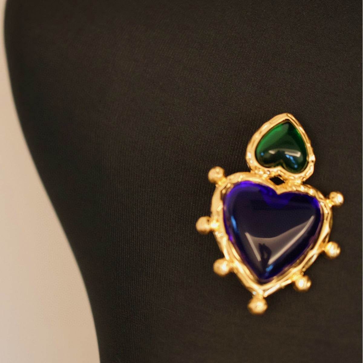 Buycenter Bottle Green Heart Vintage Ear Clips - High-Grade Fashion Jewelry - Buy Center