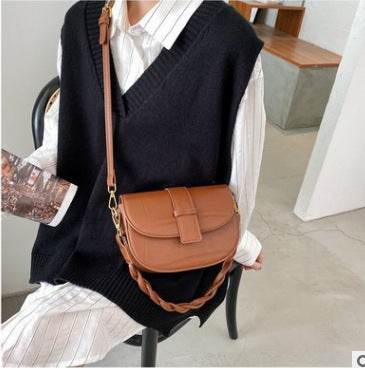 Retro Stone Pattern Underarm Saddle Bag - Stylish Clutch with Straps - Buy Center