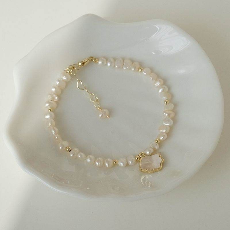Elegant Women's Freshwater Pearl Necklace & Bracelet Set - Geometric Style - Buy Center