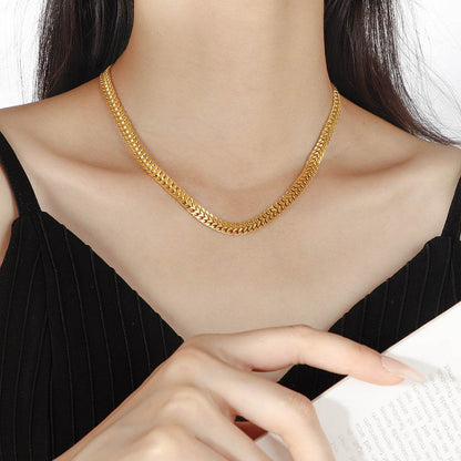 Non-Fading Thick Hemp Flowers Necklace - Stylish Woven Titanium Steel - Buy Center