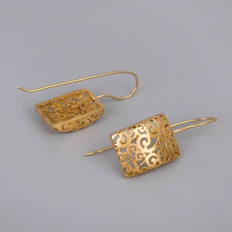 Elegant Hollow Design Alloy Earrings - Premium Gold & Silver Styles - Buy Center