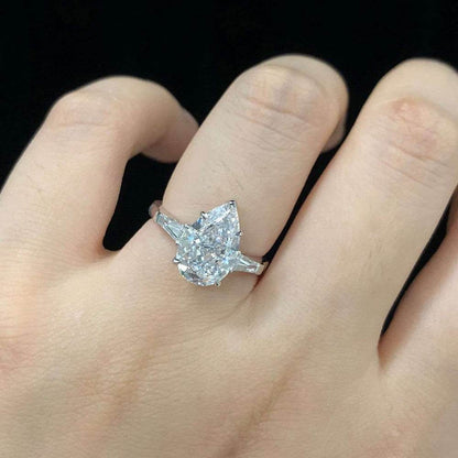 Buycenter S925 Sterling Silver Ring - Women's Elegant Platinum Plated Design - Buy Center