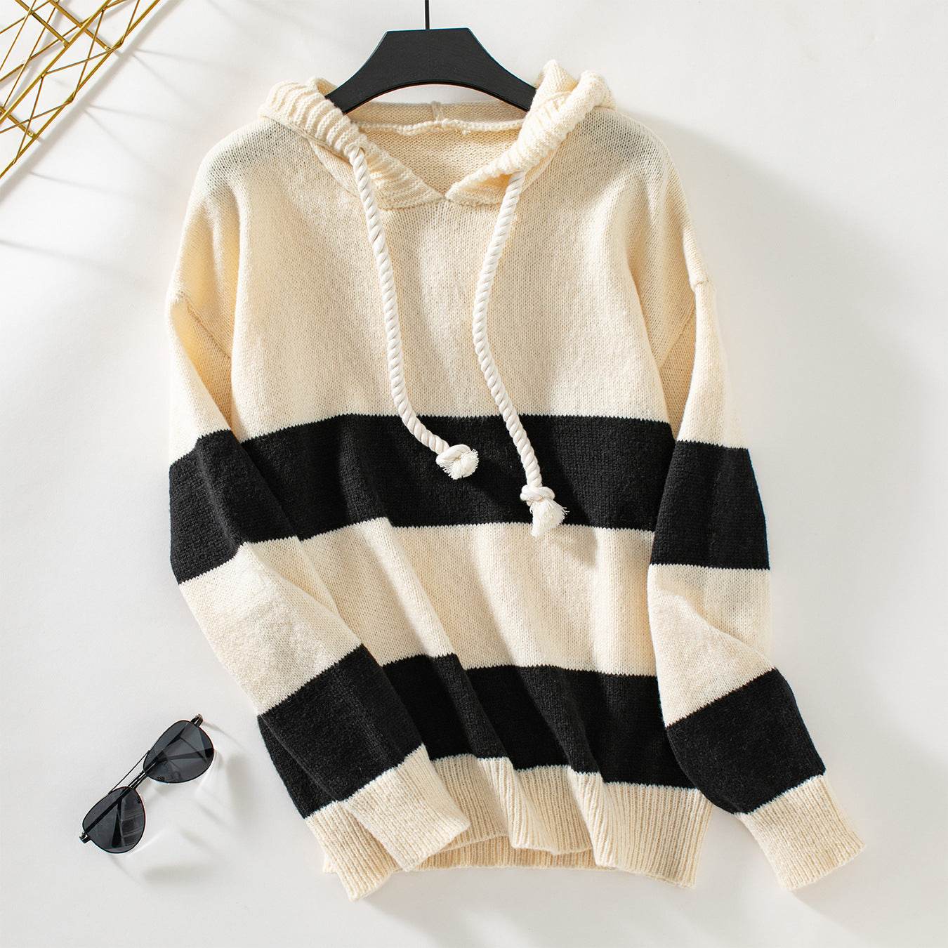 Stylish Hooded Pullover Sweater for Women - Trendy Color Contrast Design - Buy Center