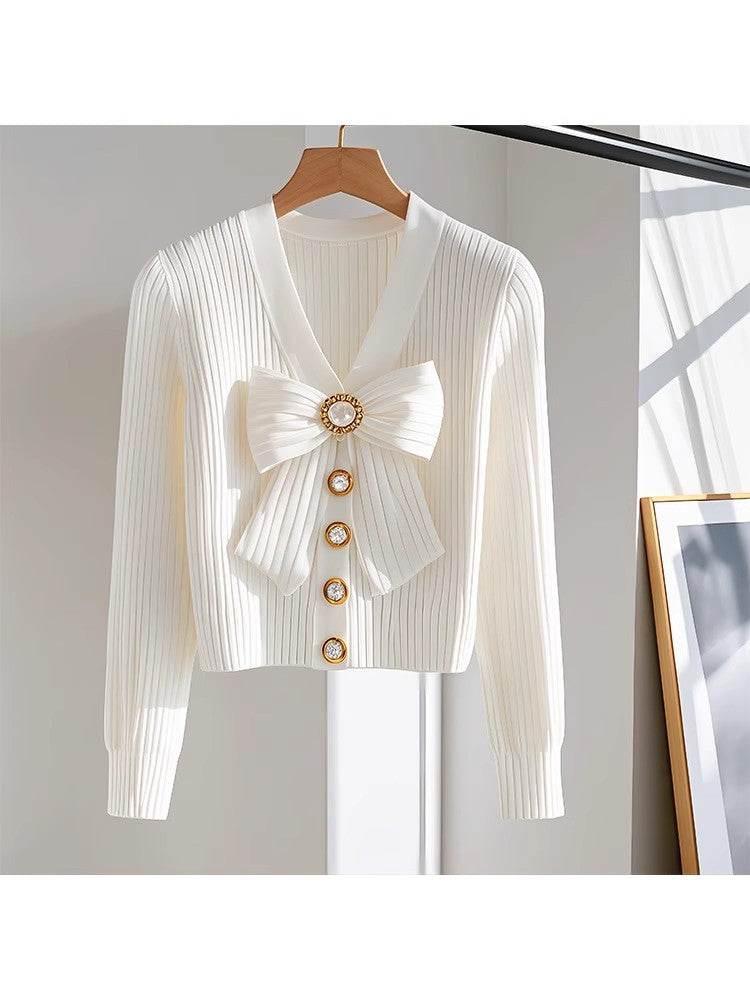 Buycenter Chic White Long-Sleeved Sweater - High-End Casual Fashion - Buy Center