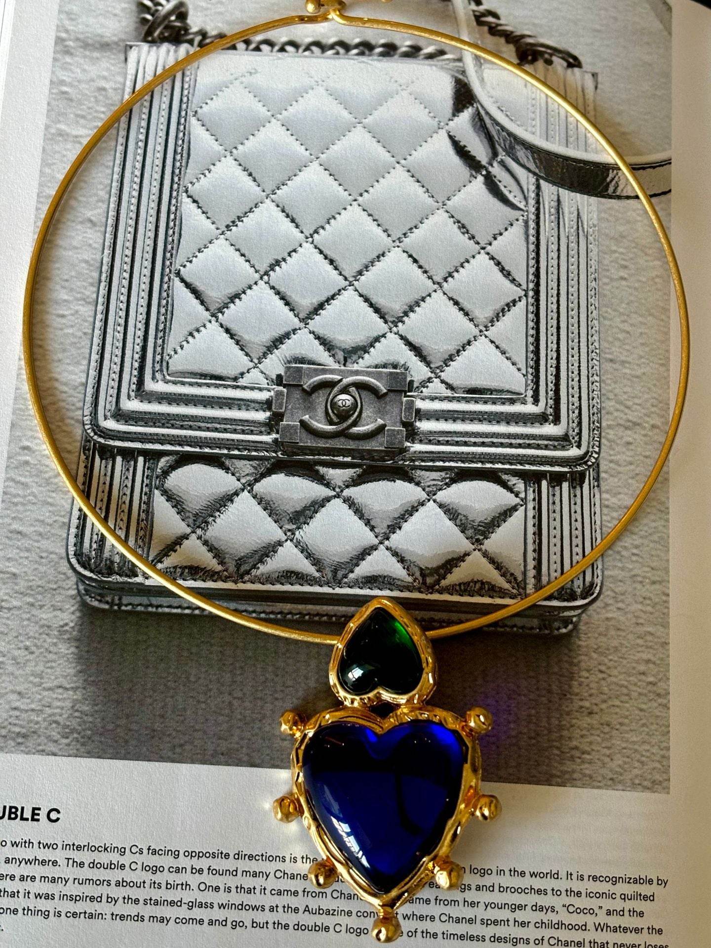 Buycenter Bottle Green Heart Vintage Ear Clips - High-Grade Fashion Jewelry - Buy Center