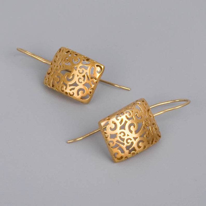 Elegant Hollow Design Alloy Earrings - Premium Gold & Silver Styles - Buy Center