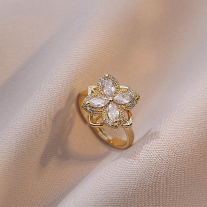 Buy Center Fully Jeweled Loving Heart Ring - Unique Temperamental Style - Buy Center