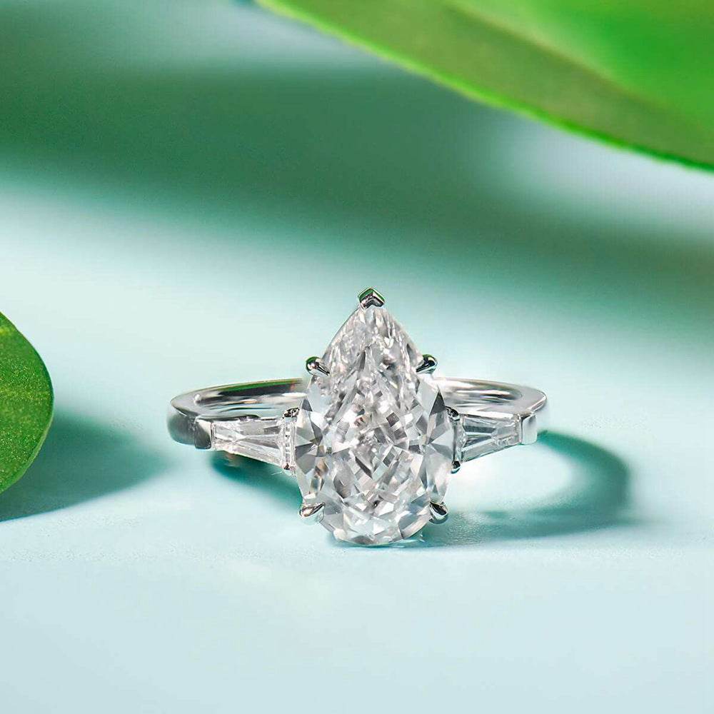 Buycenter S925 Sterling Silver Ring - Women's Elegant Platinum Plated Design - Buy Center