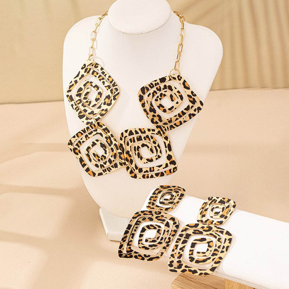 Geometric Leopard Print Jewelry Set - Trendy Spiral Earrings & Necklace - Buy Center
