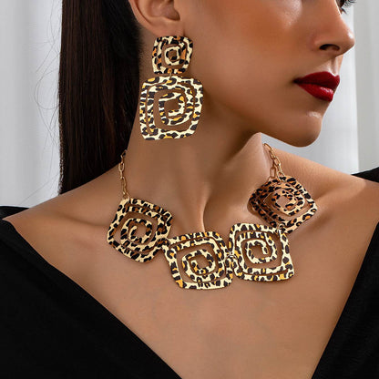 Geometric Leopard Print Jewelry Set - Trendy Spiral Earrings & Necklace - Buy Center