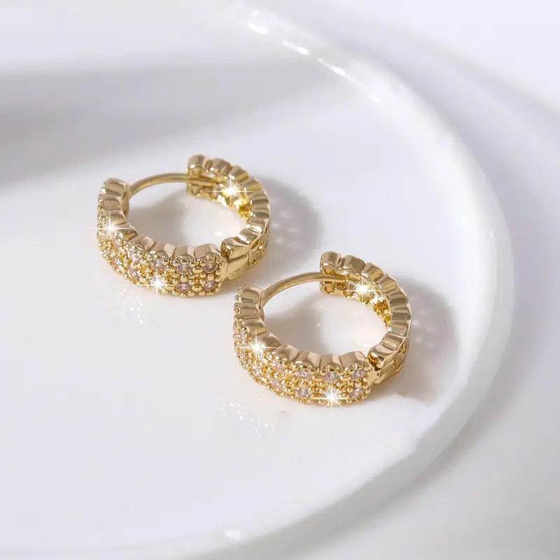 French Retro Gold Hot Earrings - Elegant Geometric Design for Women - Buy Center