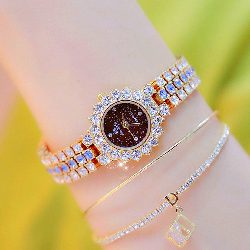 Stylish Multicolor Women's Watch - Trendy Alloy Bracelet Timepiece - Buy Center