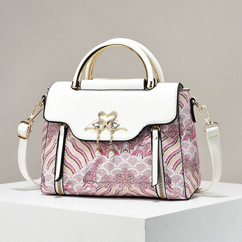 Buycenter Chinese Embroidery Handbag - Stylish Clutch for Daily Use - Buy Center