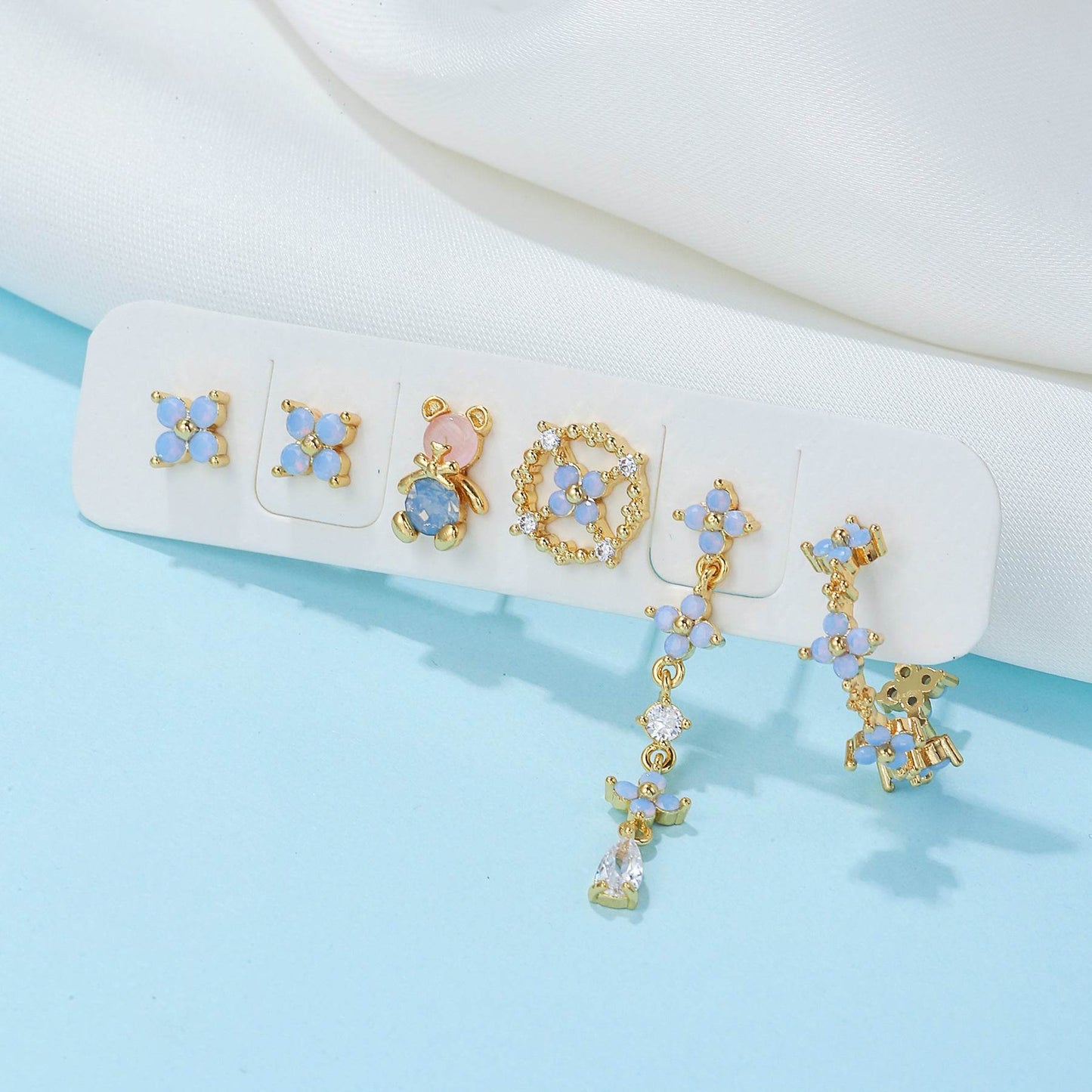 Elegant 18K Gold Bear Flower Tassel Ear Studs - European & American Style - Buy Center