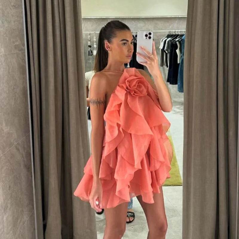 Elegant Backless Ruffled Halter Dress for Women - Luxurious Party Look - Buy Center