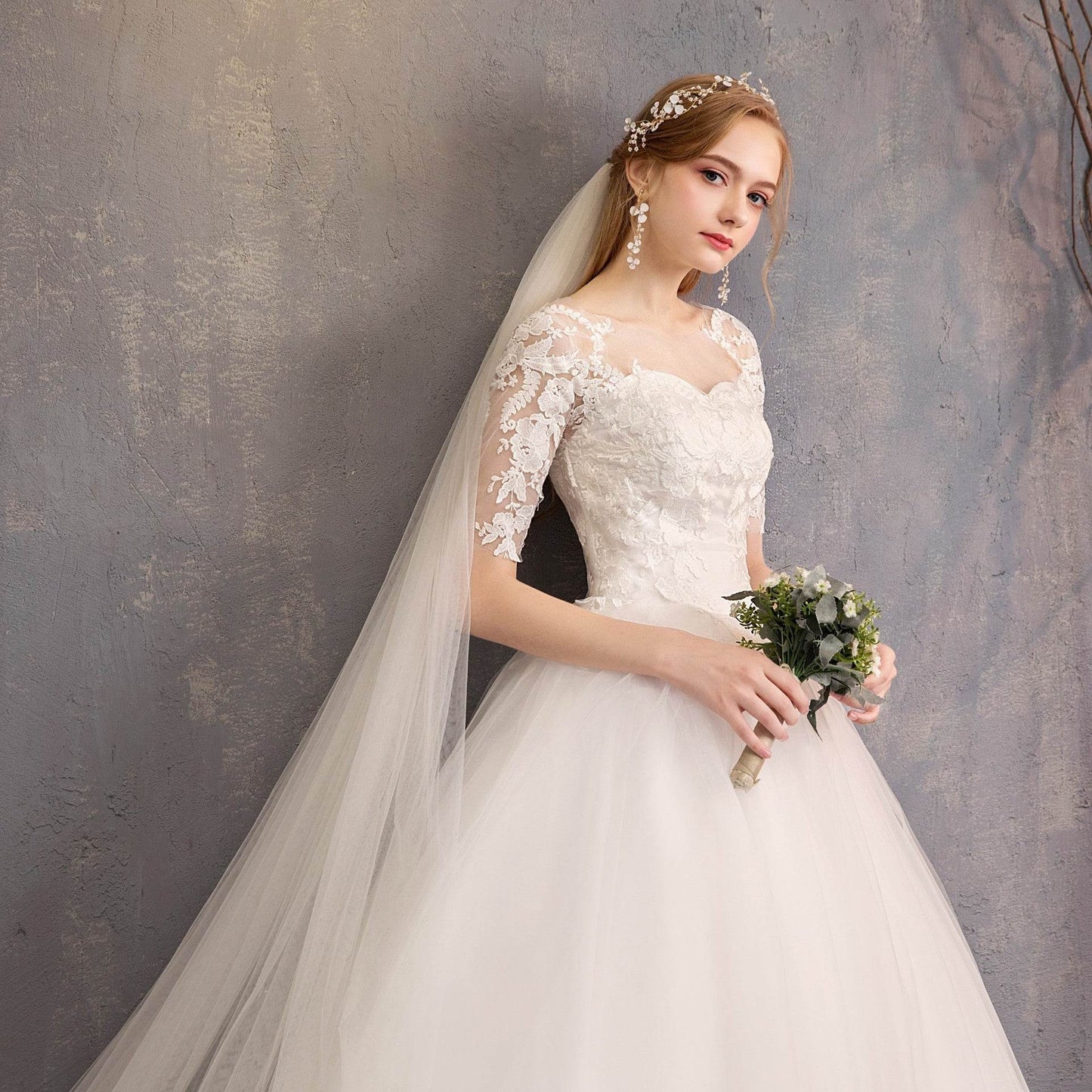 Slim Plus Size Wedding Dress - Mid-Sleeve Organza Puff Skirt Style - Buy Center