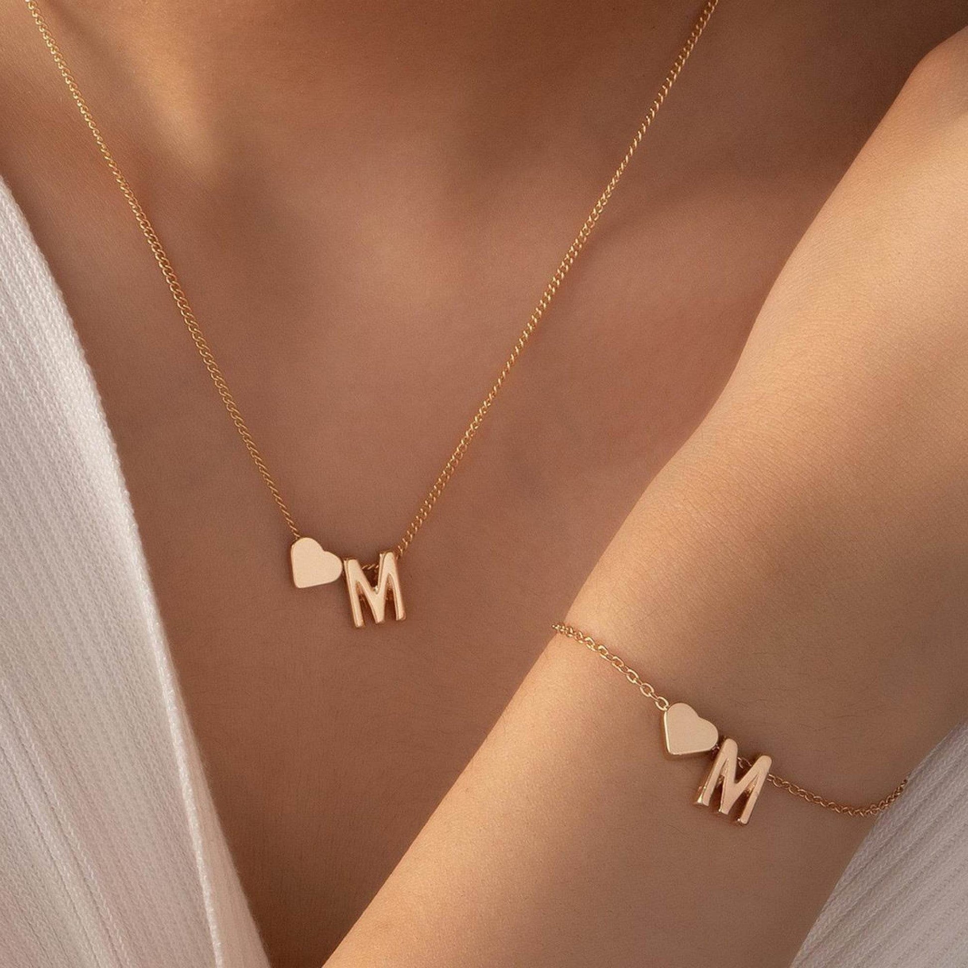 Buy Center Heart-Shaped Minimalist Necklace & Bracelet Set - Gold Alloy - Buy Center