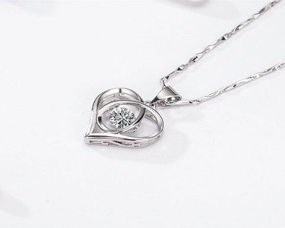Buy Center Heart-Shaped Smart Pendant Necklace - Diamond-Embedded Clavicle Chain - Buy Center